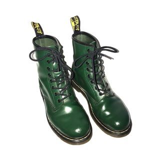 Dr. Martens 1460 Smooth Leather Lace Up Boots